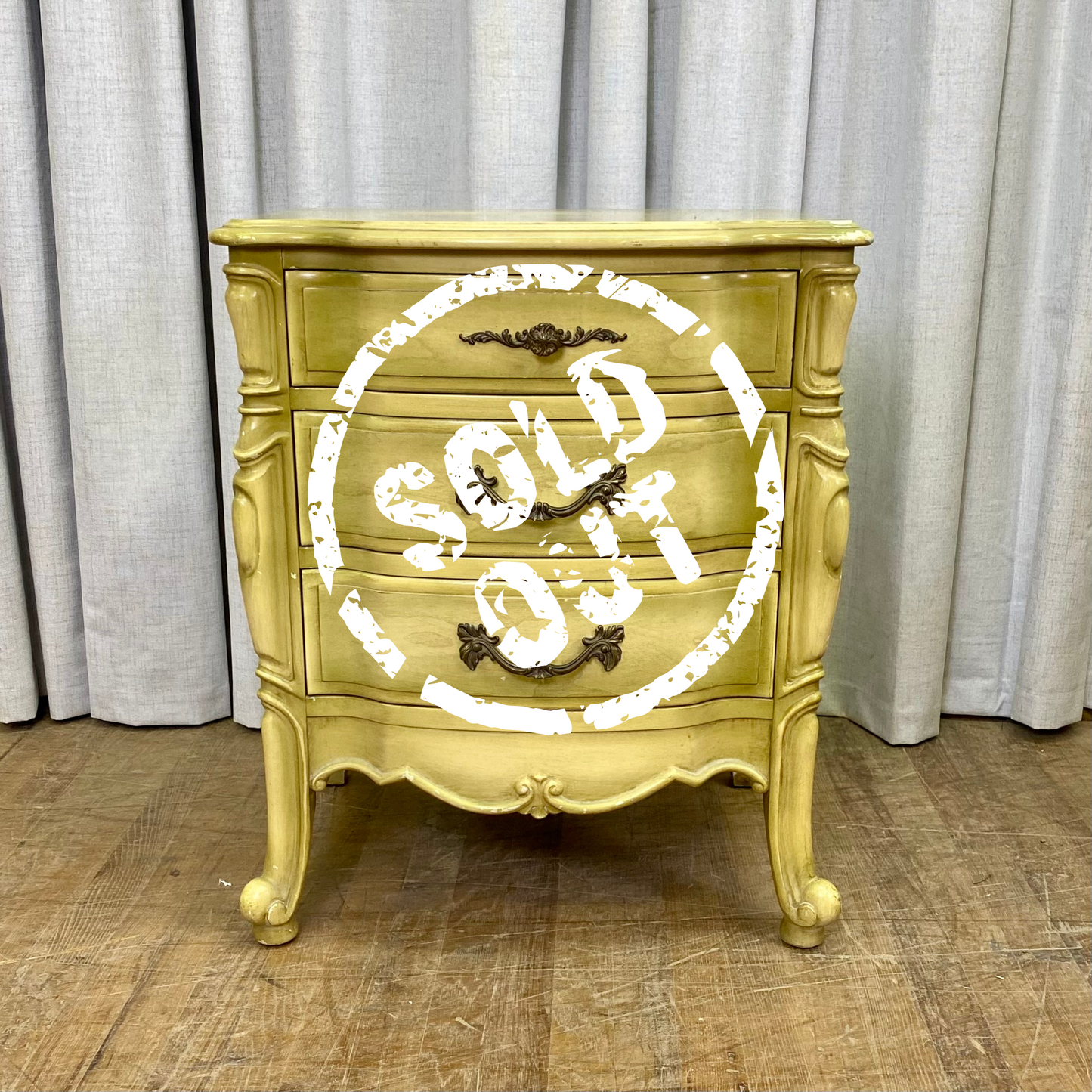 Large Quality Made French Provincial Bedroom Pieces