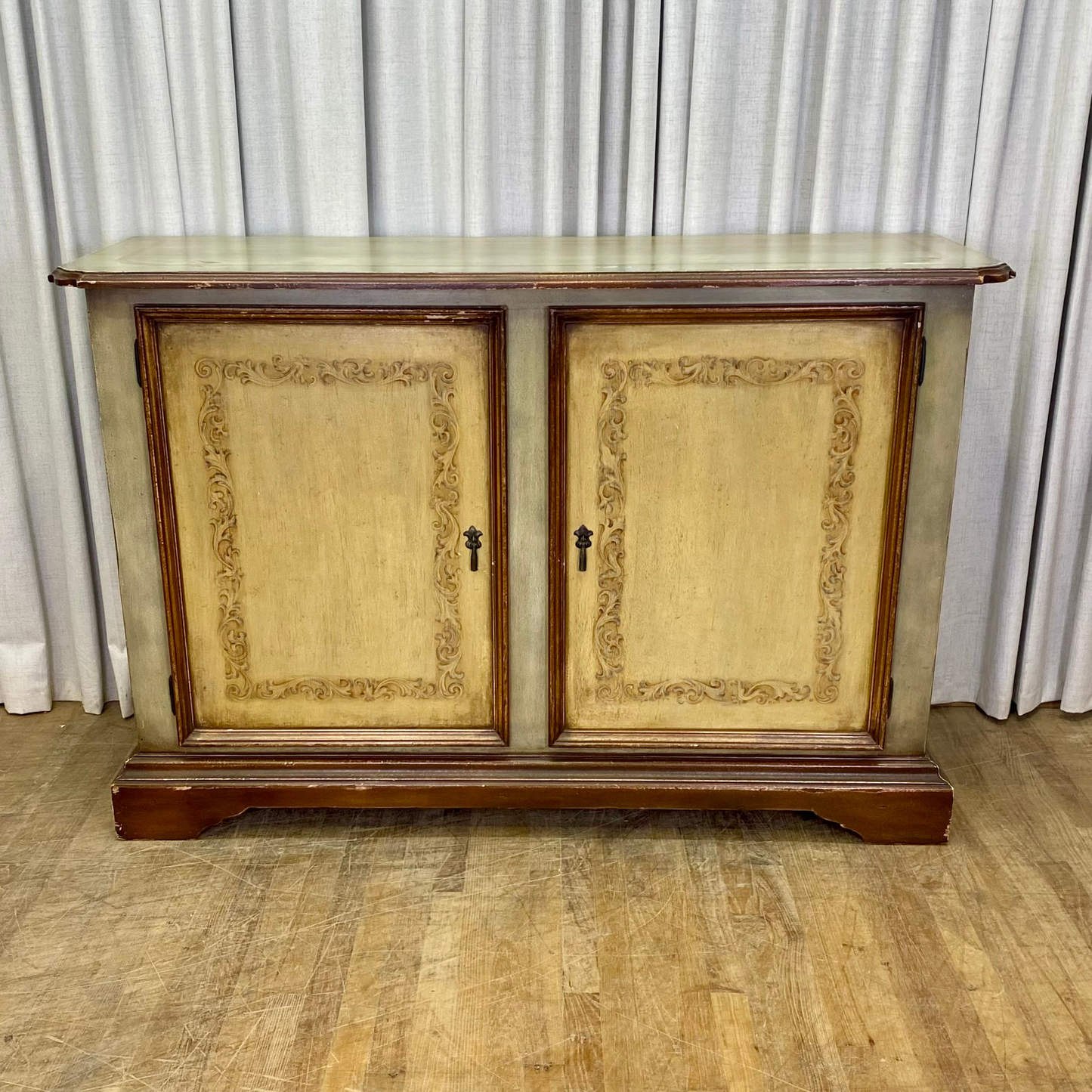 Large Display Console Cabinet