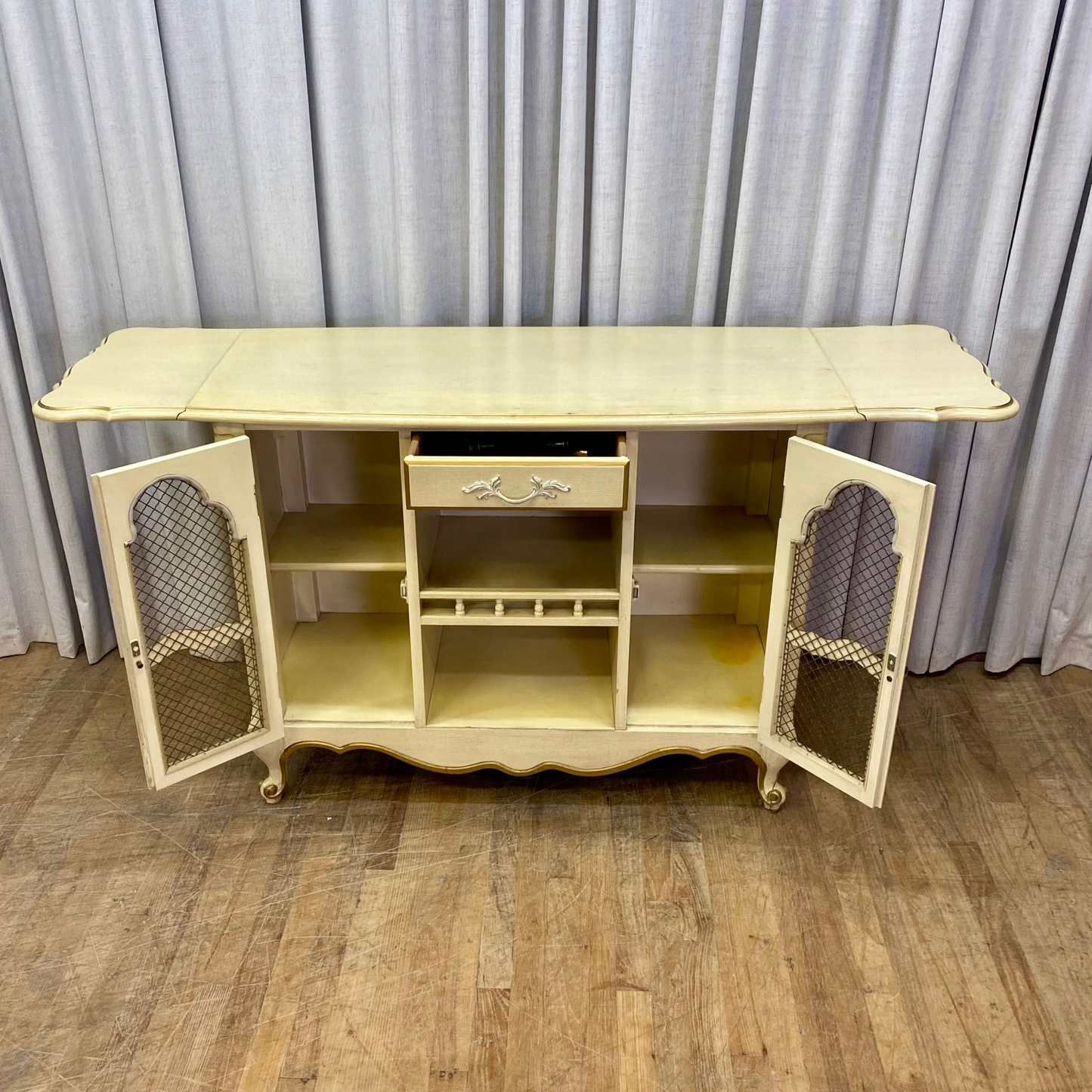 French Server with Drop Down Sides