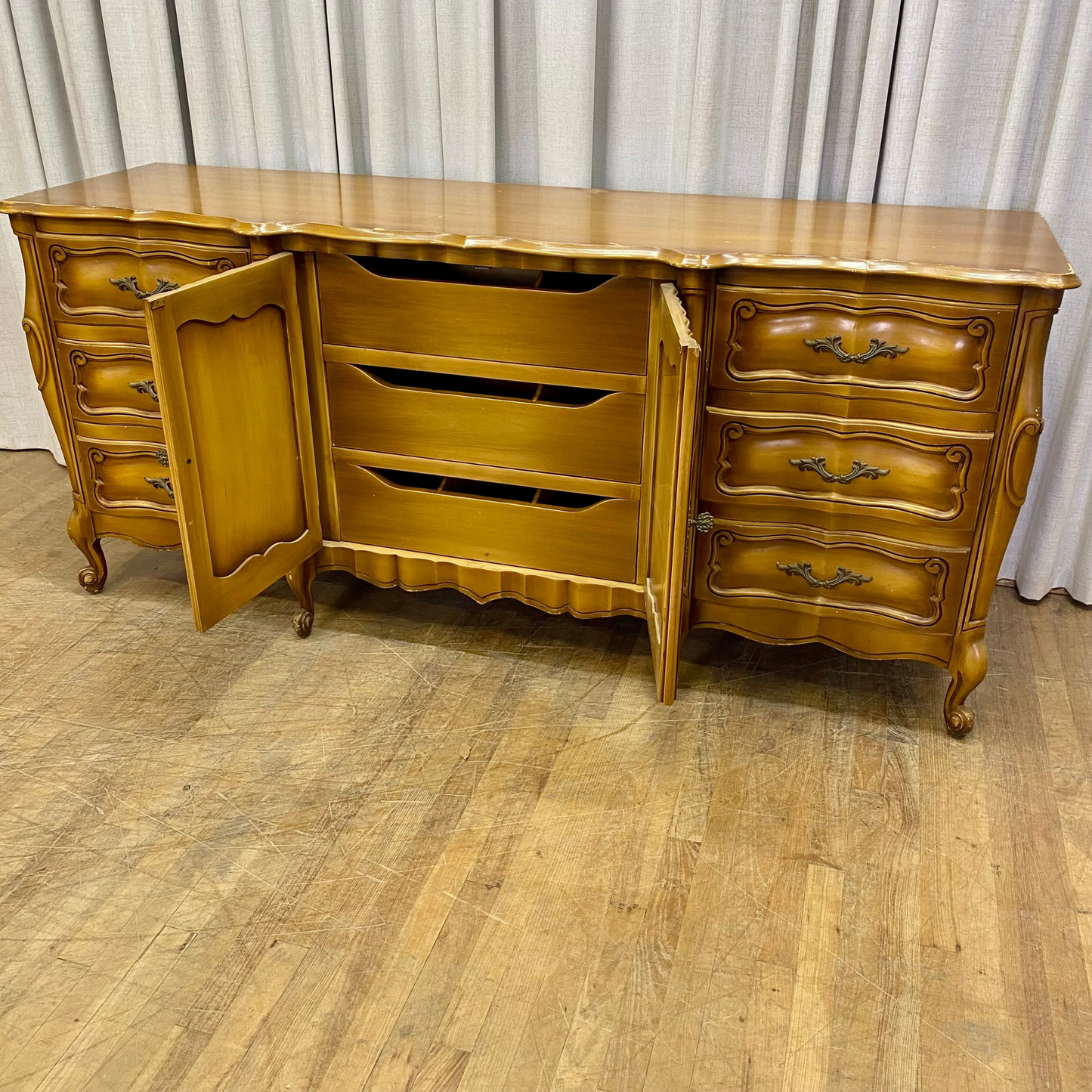 Curvy French Provincial Dresser and Pair of Nihgtstands