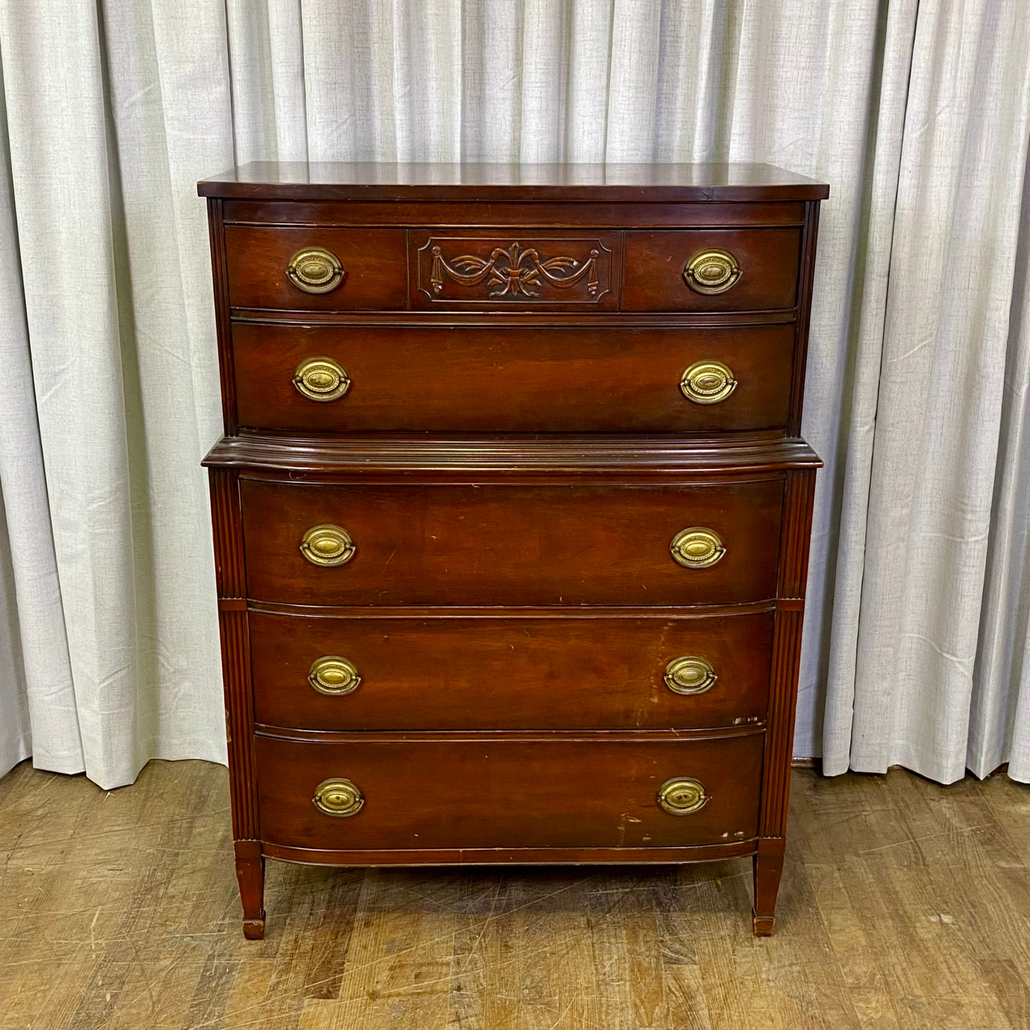 Hepplewhite Mahogany Chest on Chest