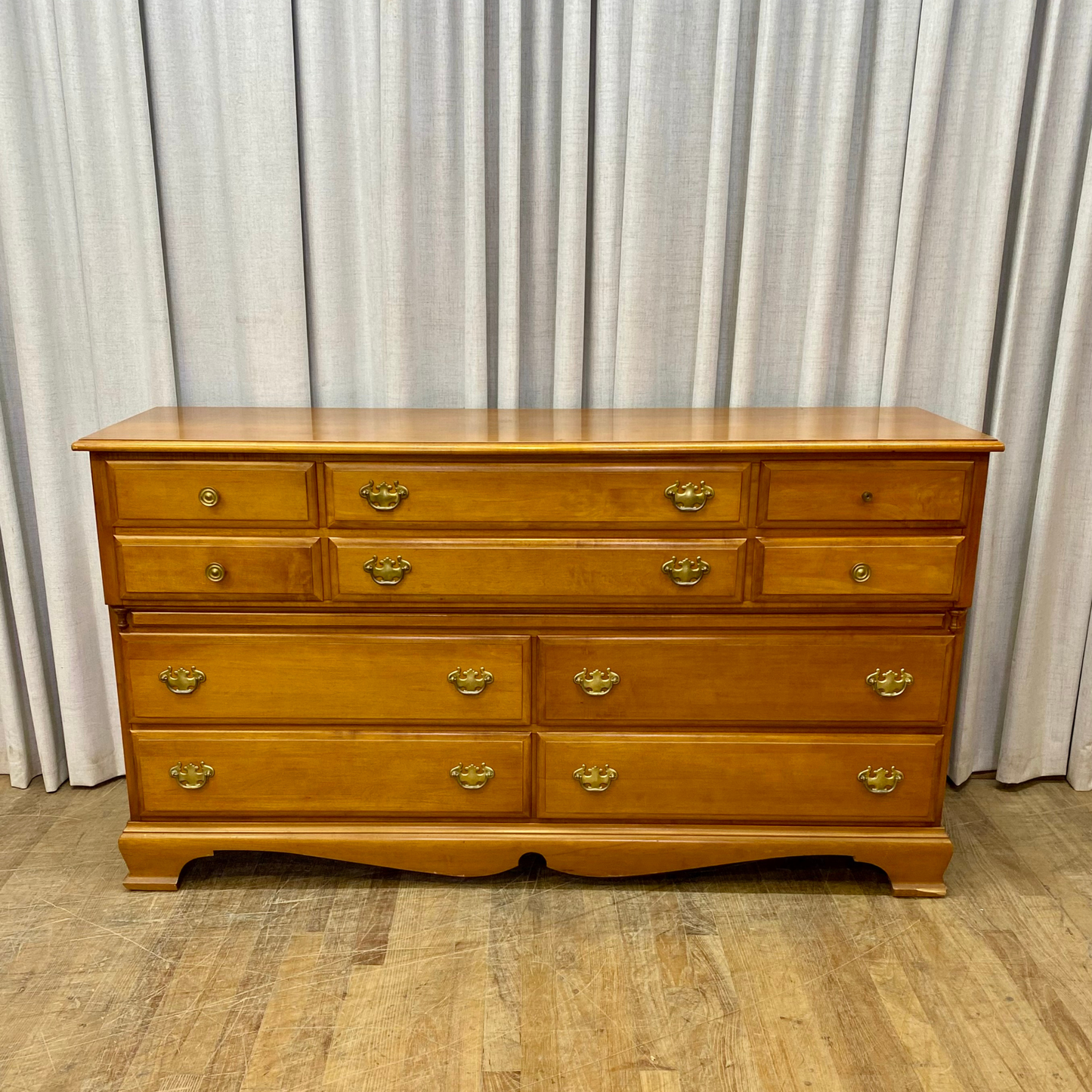 Ten Drawer Bracket Foot Dresser