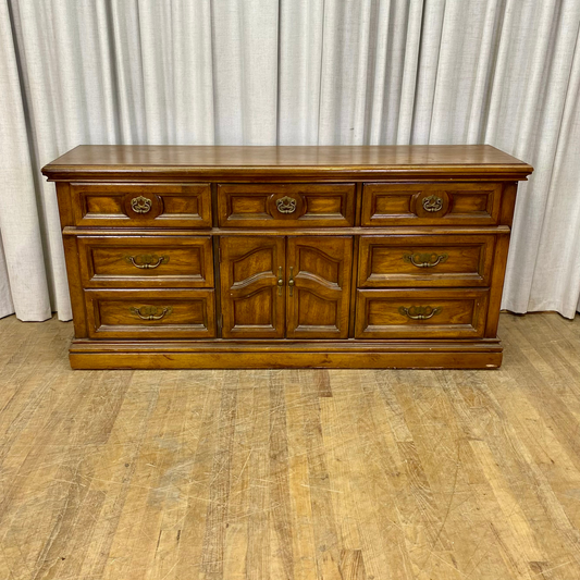 1970's Style Dresser