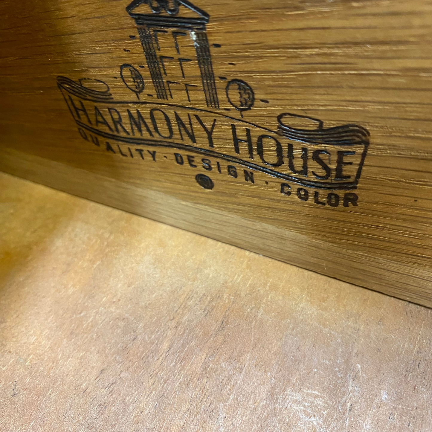 Eight Drawer Hepplewhite Dresser by Harmony House