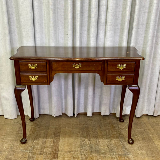Cute Three Drawer Queen Anne Desk
