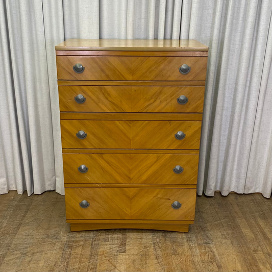 Five Drawer Chest by United