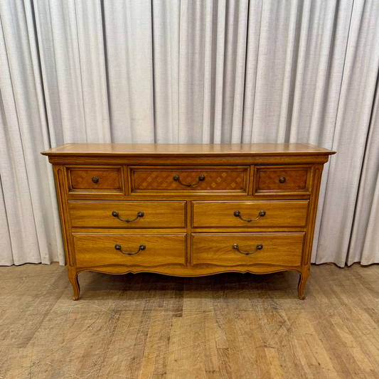 Thomasville Seven Drawer Directoire Style Dresser