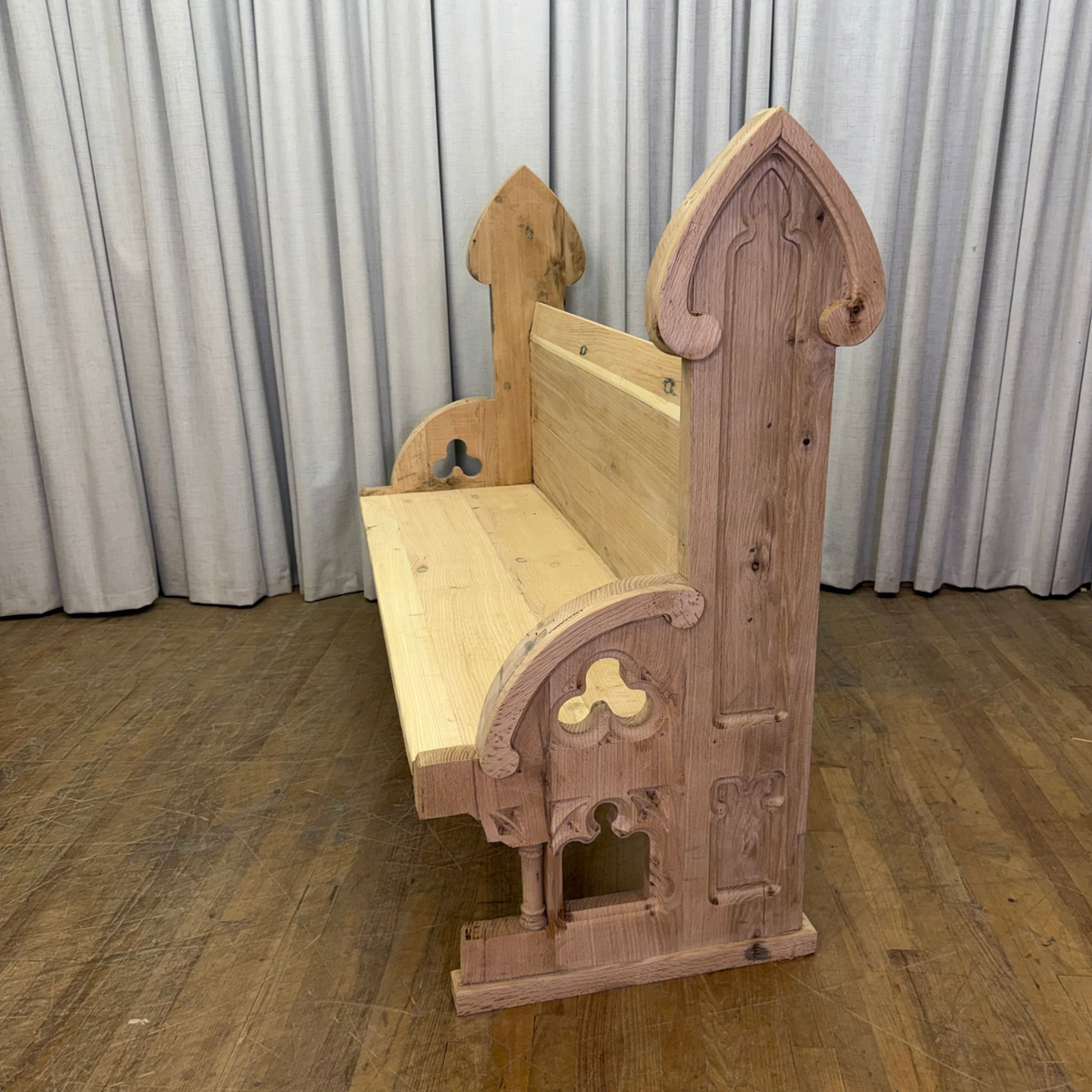 Clover Design Church Pew