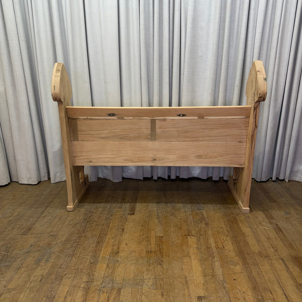 Clover Design Church Pew