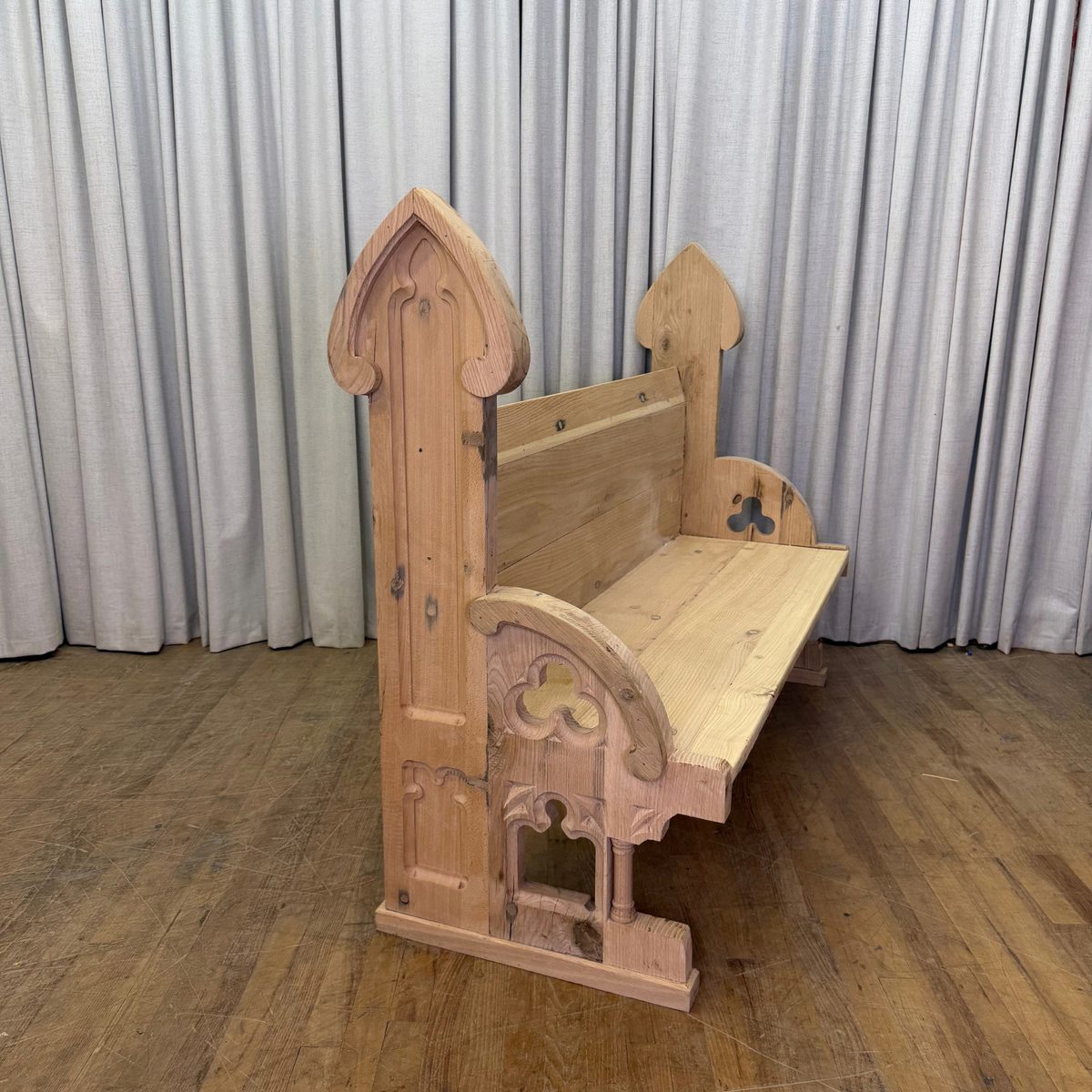 Clover Design Church Pew
