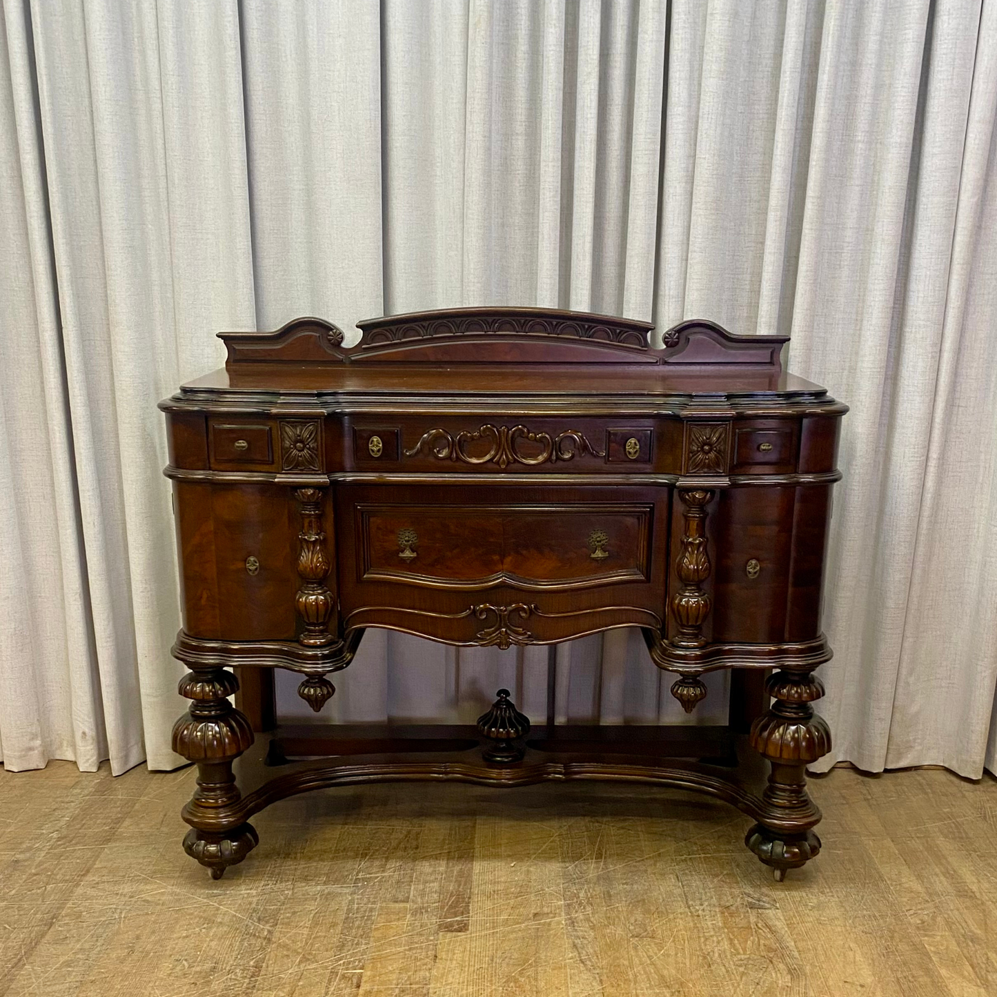 Beautiful Depression Era Server