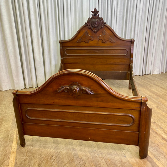 Full Size Antique Bed