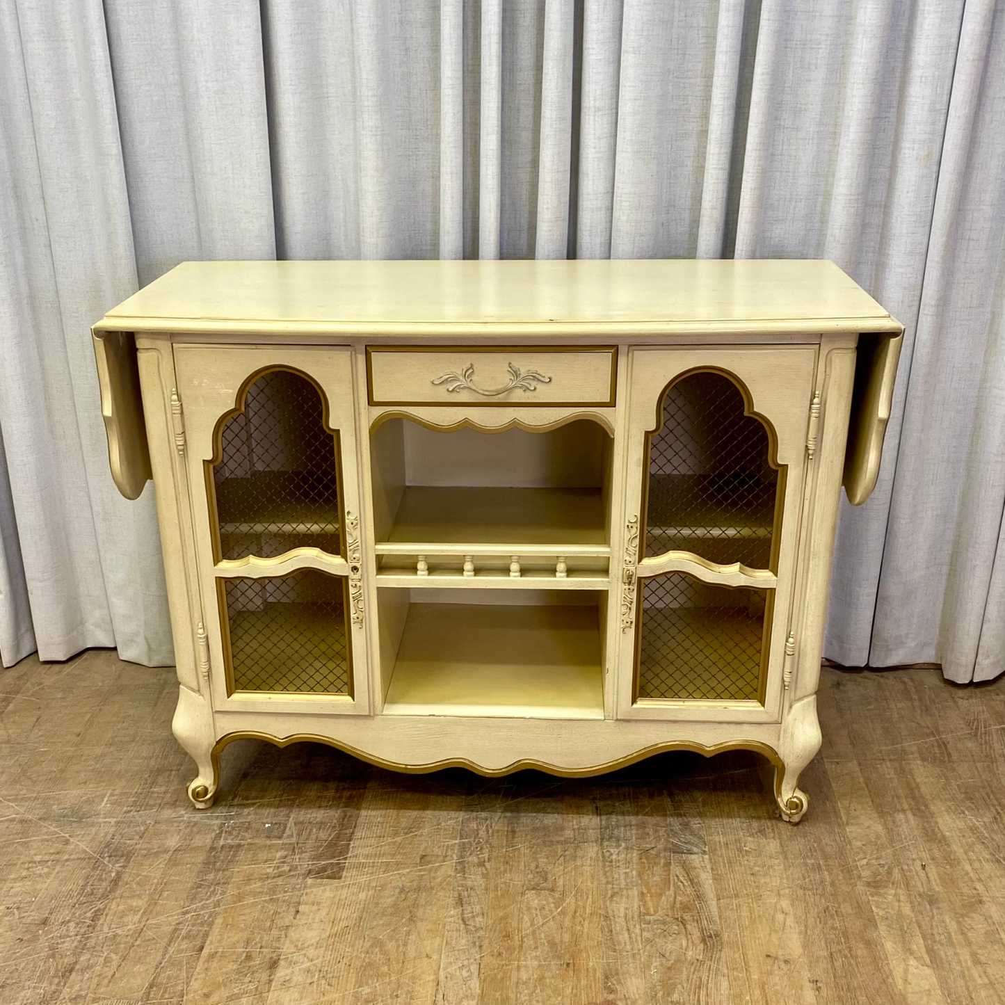 French Server with Drop Down Sides