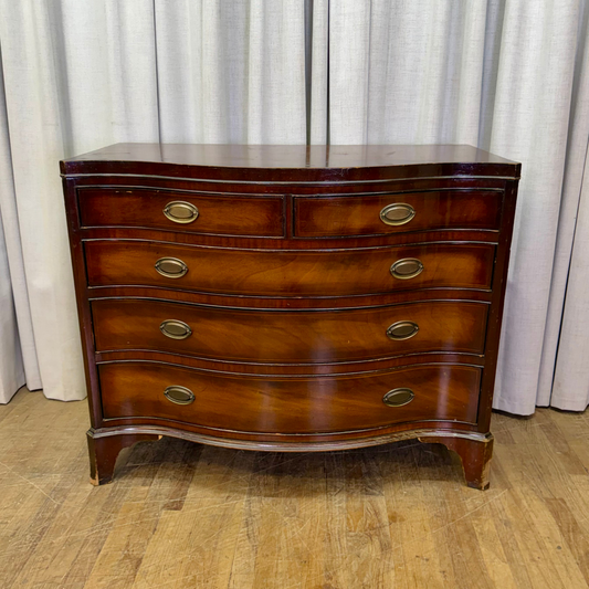 Five Drawer Hepplewhite Style Dresser
