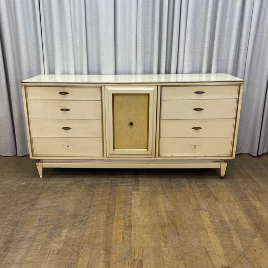 MCM Dresser